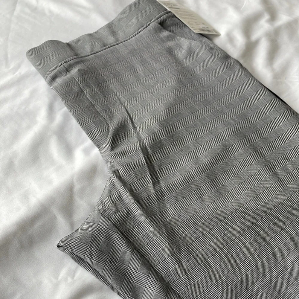 Women’s Athleta Brooklyn Plaid Ankle Pant NWT! - Picture 2 of 9